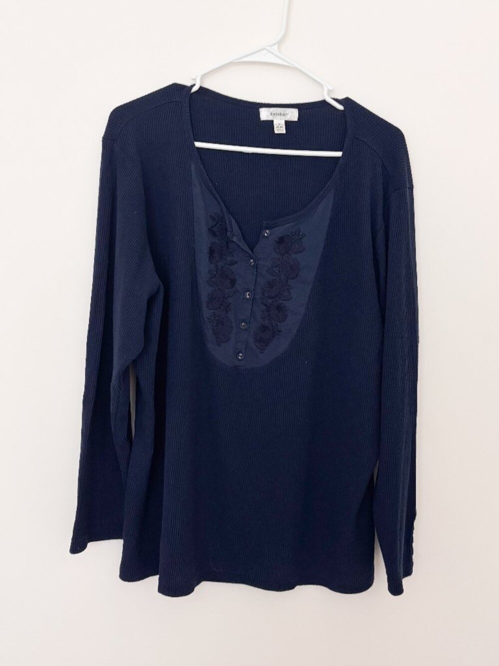 DressBarn Plus Size 22/24 Navy Waffle Knit Embroidered Henley Top Boho